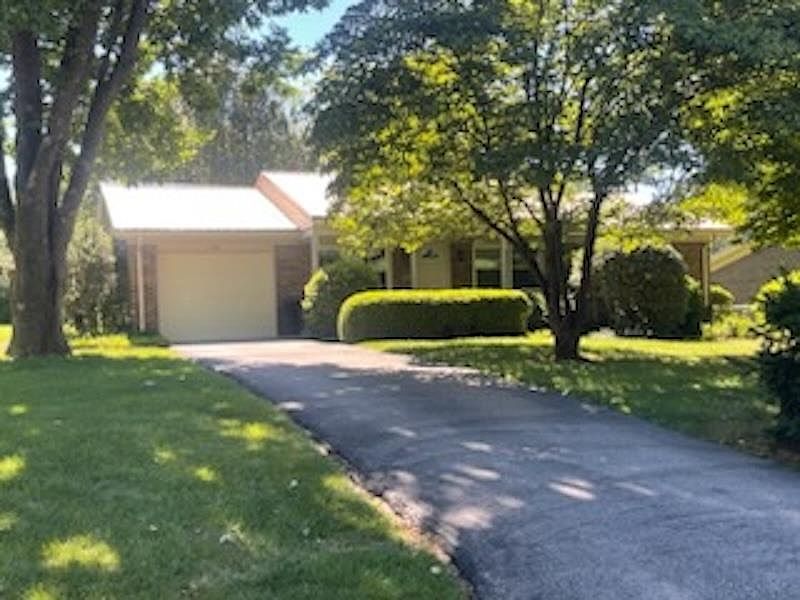 1st image of 848 Yuma Cir