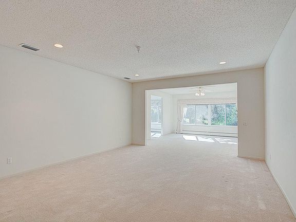 5th image of 4942 N Sherman Ave Unit B