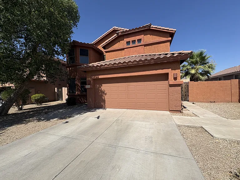 16519 N 71st Ave — Photo 3
