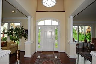 2-Story Foyer