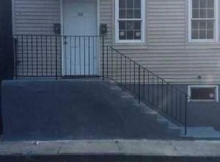 36 Middle Rose St, Trenton, NJ 08618