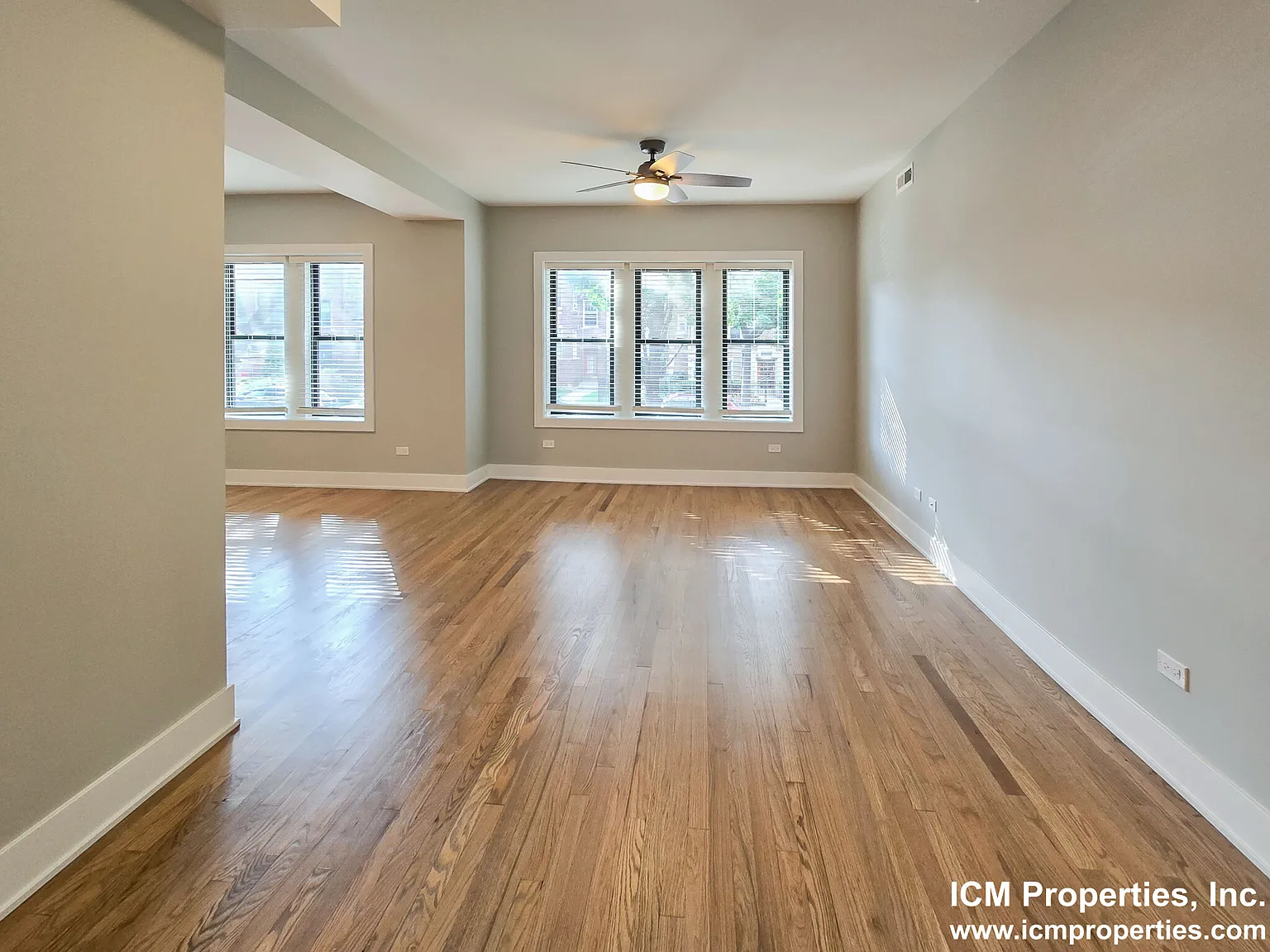 2 bed, 1050 sqft, $2,995 — Photo 3