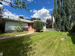 9457 79th St NW, Edmonton, AB T6C 2R8