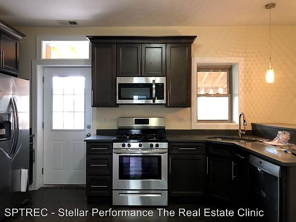4th image of 316 Washington Blvd APT 3N