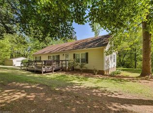 2189 Staley Snow Camp Rd, Siler City, NC 27344