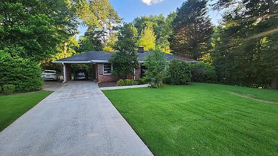 LaVista Rd Driveway