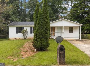 349 Roxbury Dr, Riverdale, GA 30274