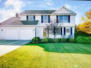 7738 Tea Rose Dr, Mentor, OH