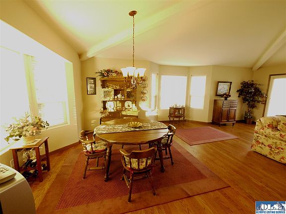 5th image of 972 N Camden Ct #C