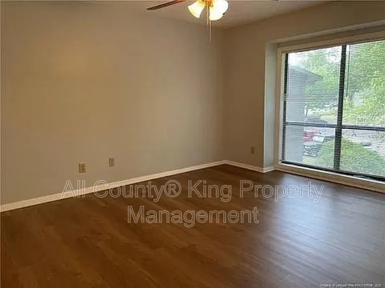 1866 Tryon Dr #8 — Photo 8