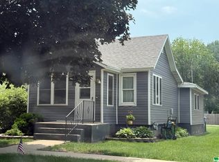 640 Main St, Akron, IA 51001