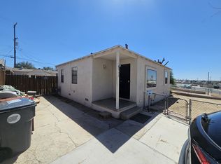 930 Nancy St, Barstow, CA 92311