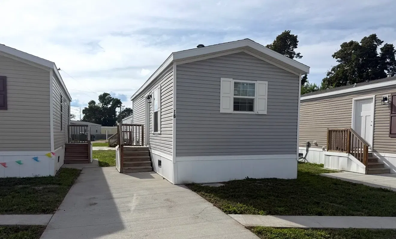 C6 Trailerville Ct — Photo 4