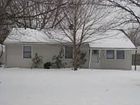 2nd image of 922 East Dr