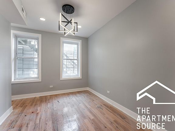 5th image of 1624 W Beach Ave Unit 2F