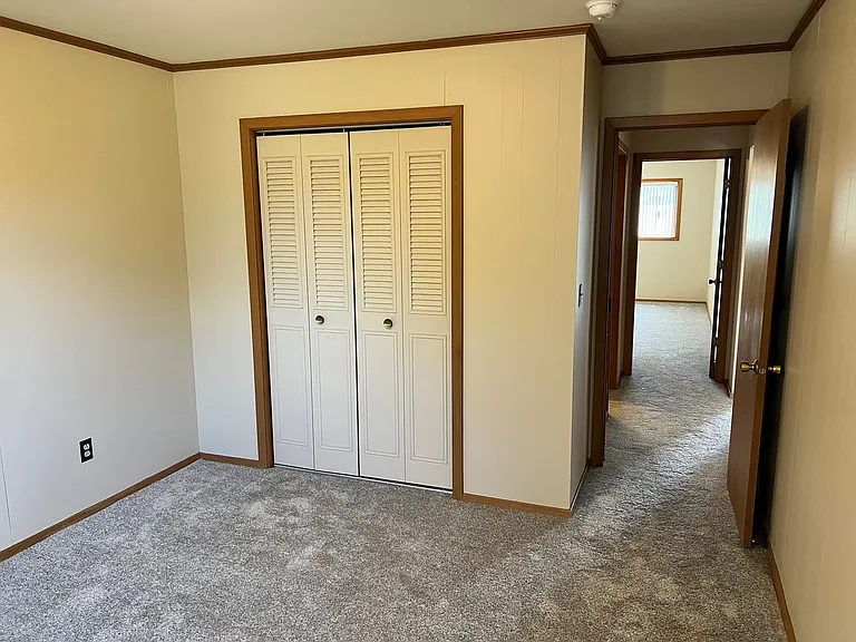 Indian Village Apartments — Photo 25