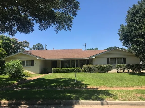 1702 Captain Shreve Dr, Shreveport, LA 71105