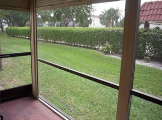 111 S Hollybrook Dr APT 103, Pembroke Pines, FL 33025