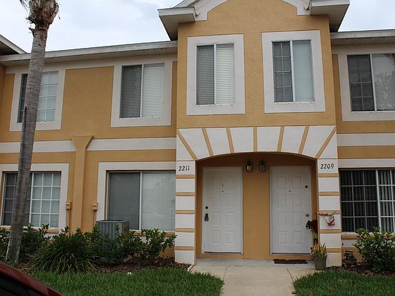 3rd image of 2211 Fluorshire Dr