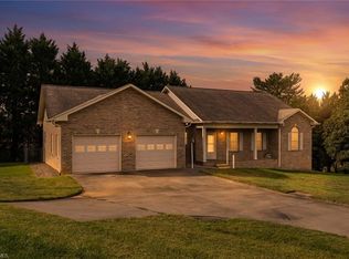 198 Amber Ln, Wilkesboro, NC 28697