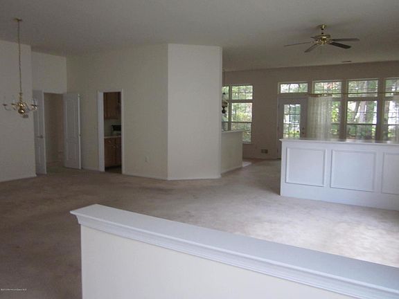 2nd image of 43 Summerwinds Dr