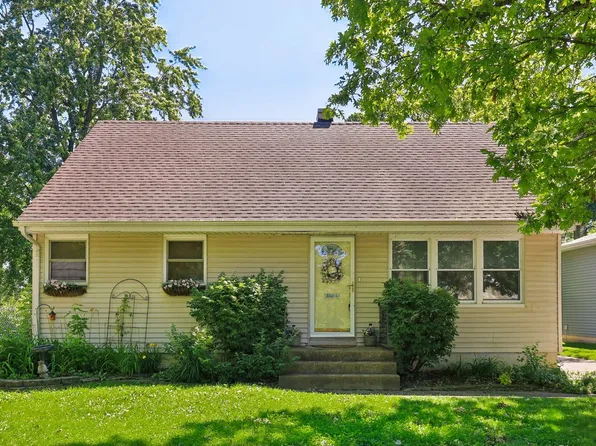 33409 N Mill Rd, Grayslake, IL 60030
