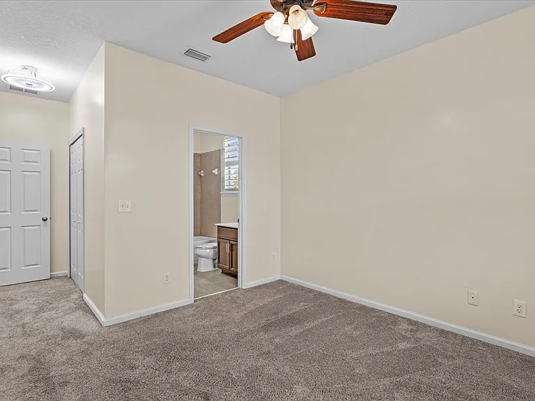 1201 E Redrock Ridge Ave — Photo 56