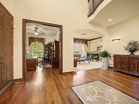 4th image of 10492 Rivington Court