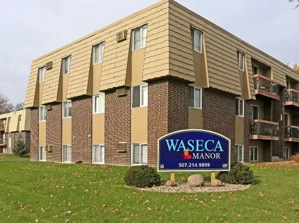 1101 2nd St NW, 1101 2nd St NW #102, Waseca, MN 56093