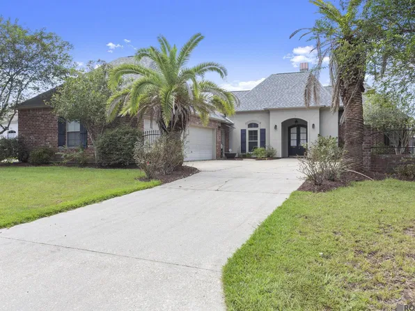12345 Old Mill Dr, Geismar, LA 70734