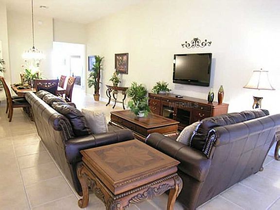 3rd image of 2633 Archfeld Blvd