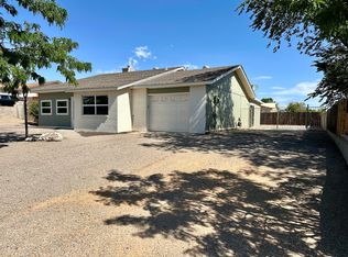 892 Arkansas St SE, Rio Rancho, NM 87124