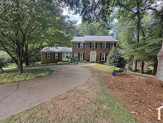 2083 Melissa Ct — Photo 1