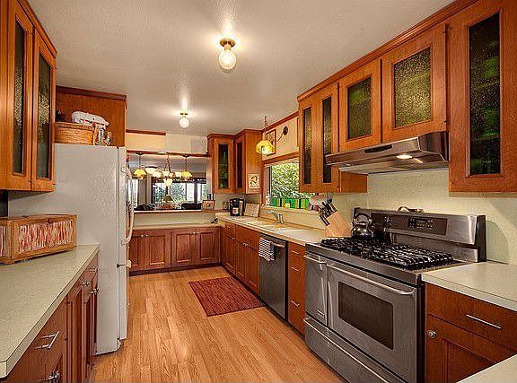 Abundant cabinet space