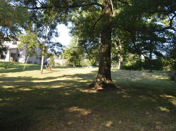 6242 Fulsher Ln, Cincinnati, OH 45243