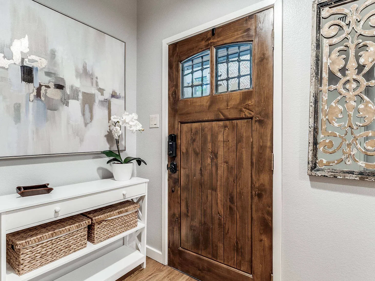 2 bed, 1810 sqft, $3,850 — Photo 4