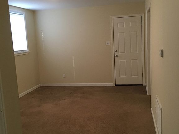 4th image of 111-123 Adams St APT C