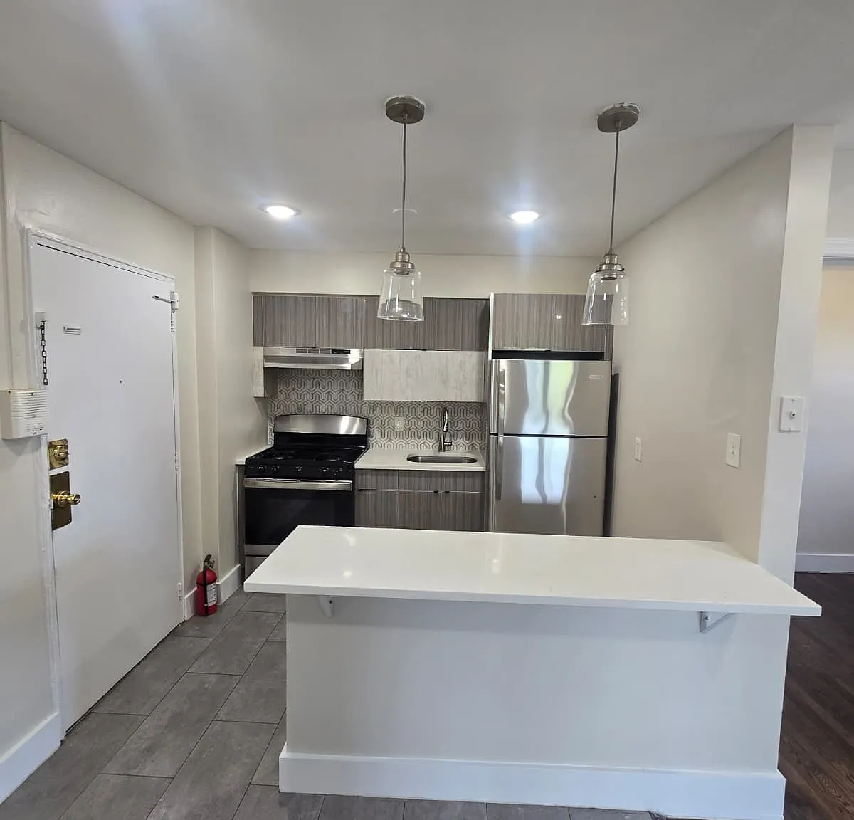 2 bed, $1,850 — Photo 1