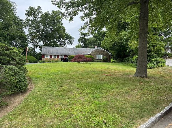 14 Martin Ct