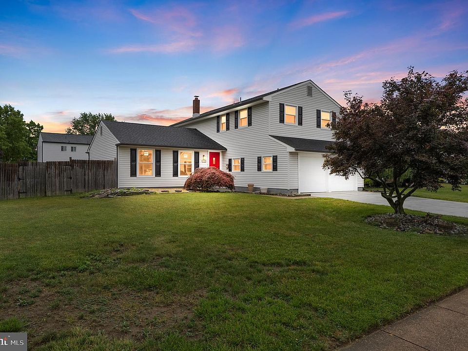 1st image of 14 Stonebridge Rd