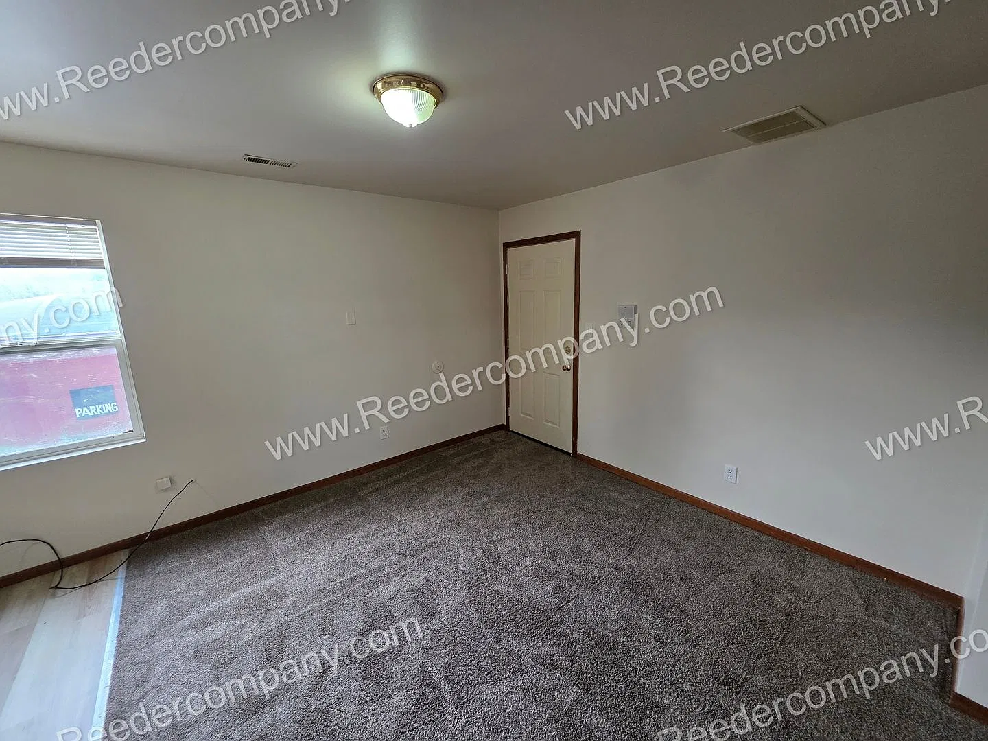 5633-5635 Calumet Avenue — Photo 3
