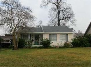 29 Poinsetta Rd, Sulphur, LA 70663
