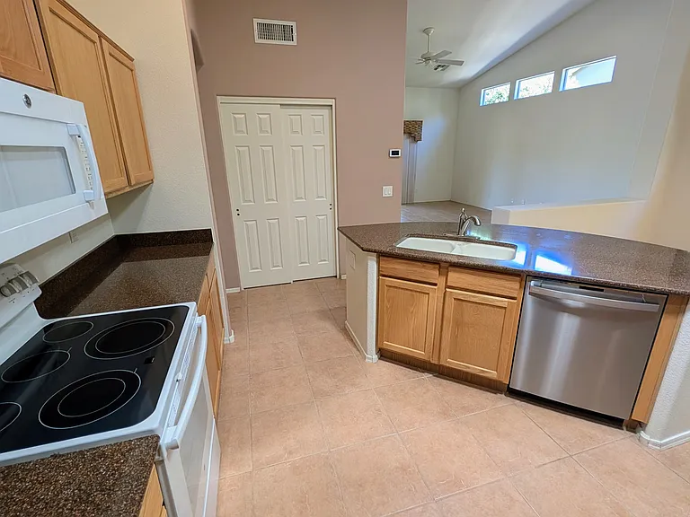 39544 S Winding Trail Dr — Photo 9