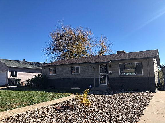 2nd image of 2620 Bradley Pl