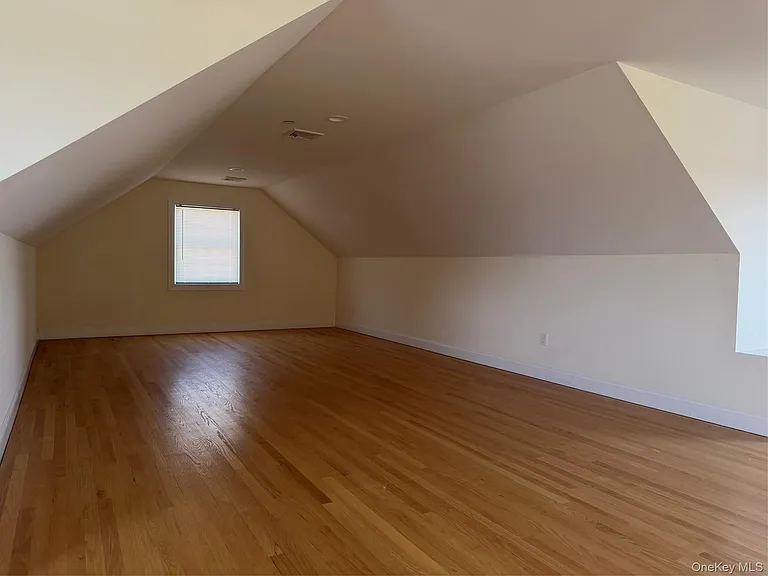 621 E Olive St #2 — Photo 15