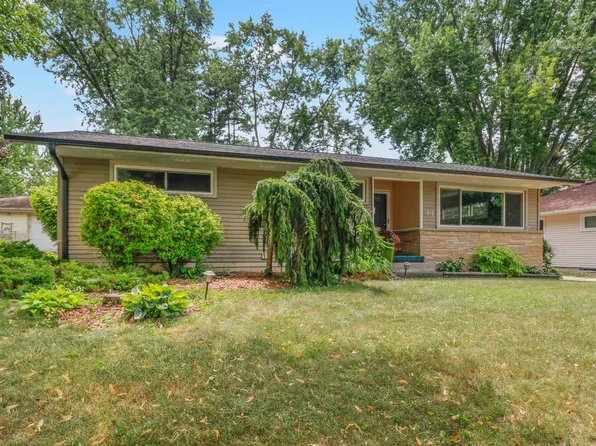 1717 Manley St, Madison, WI 53704