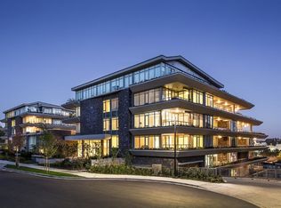 888 Arthur Erickson Pl #100, West Vancouver, BC
