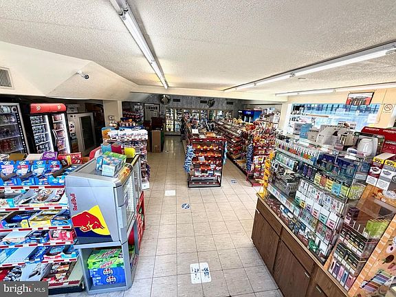 5th image of 500 E College Ave