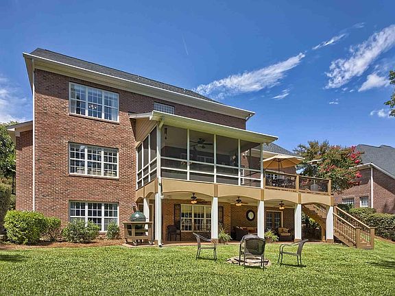 2nd image of 309 Old Wood Dr