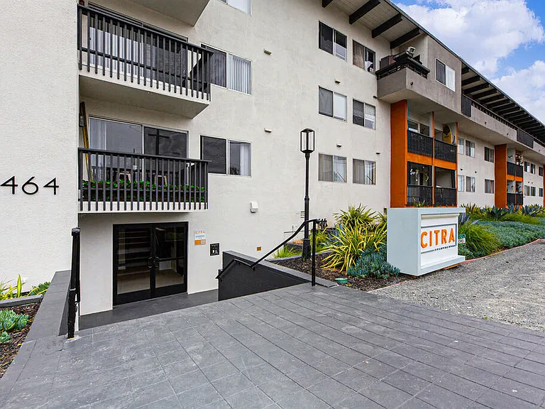 Citra Apartments — Photo 15
